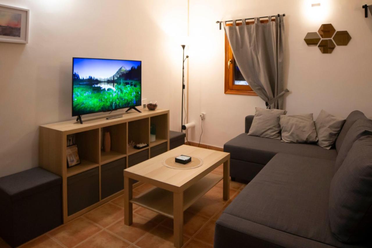 Apartamentos Erlueta 카라타유드 외부 사진